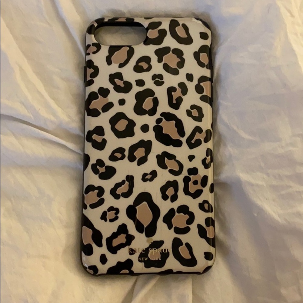 Kate Spade iPhone 7 Plus leopard case